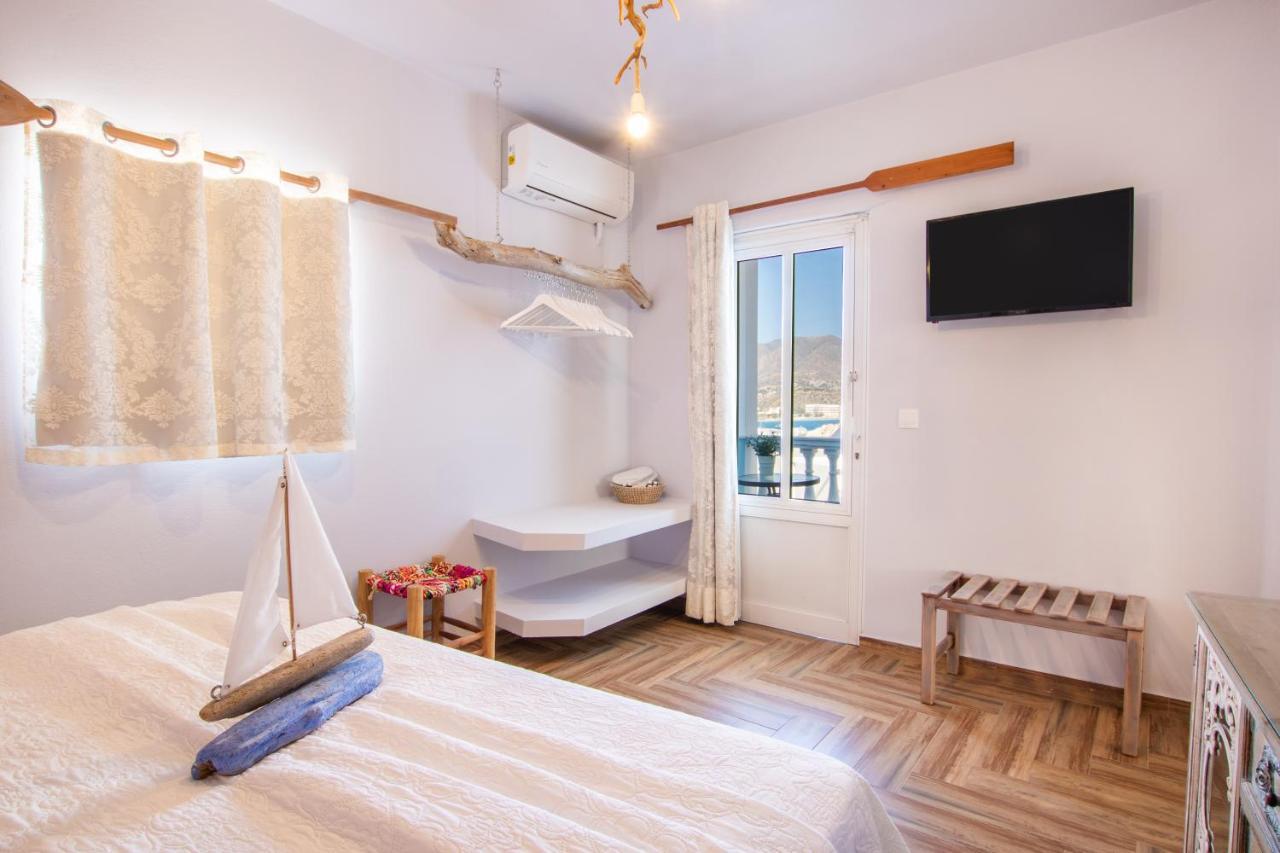 Gorgona Blue Apartments 卡尔帕索斯 外观 照片